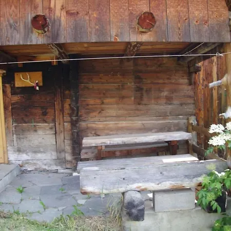 Altes Walserhaus By Interhome Casa de Férias Valendas